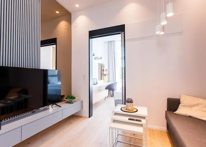 Zeus Design Unique #36 Apartment *