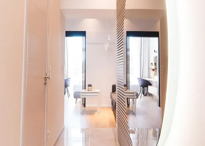 Zeus Design Unique #36 Apartment *